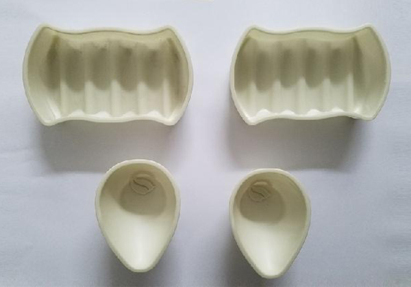 汽車(che)模具(ju)